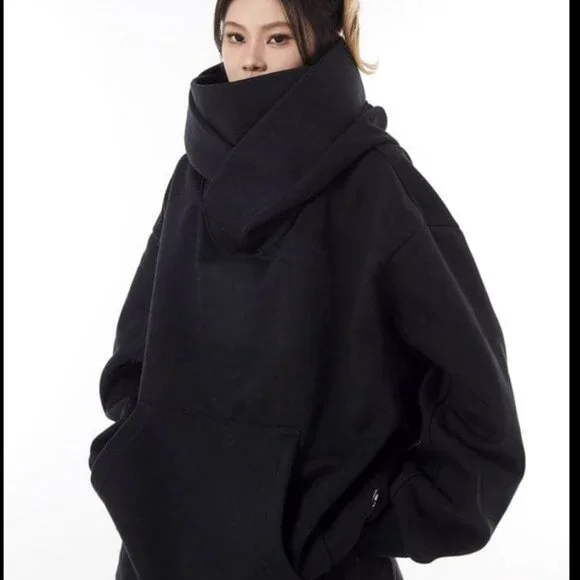 Japanese Streetwear Mega Hoodie - Picture 2 of 6